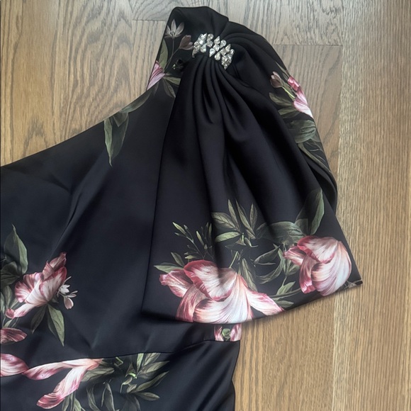 Sachin & Babi AUBREY GOWN - NOIR BLOSSOM size 6 - Picture 5 of 9